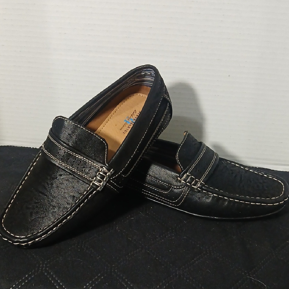 Men's Black Loafers